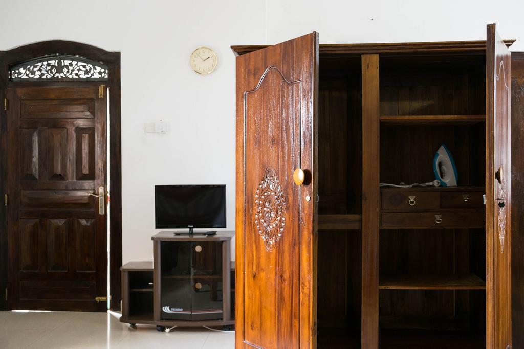 Appartement Dew Grand Regency à Bataduwa Extérieur photo