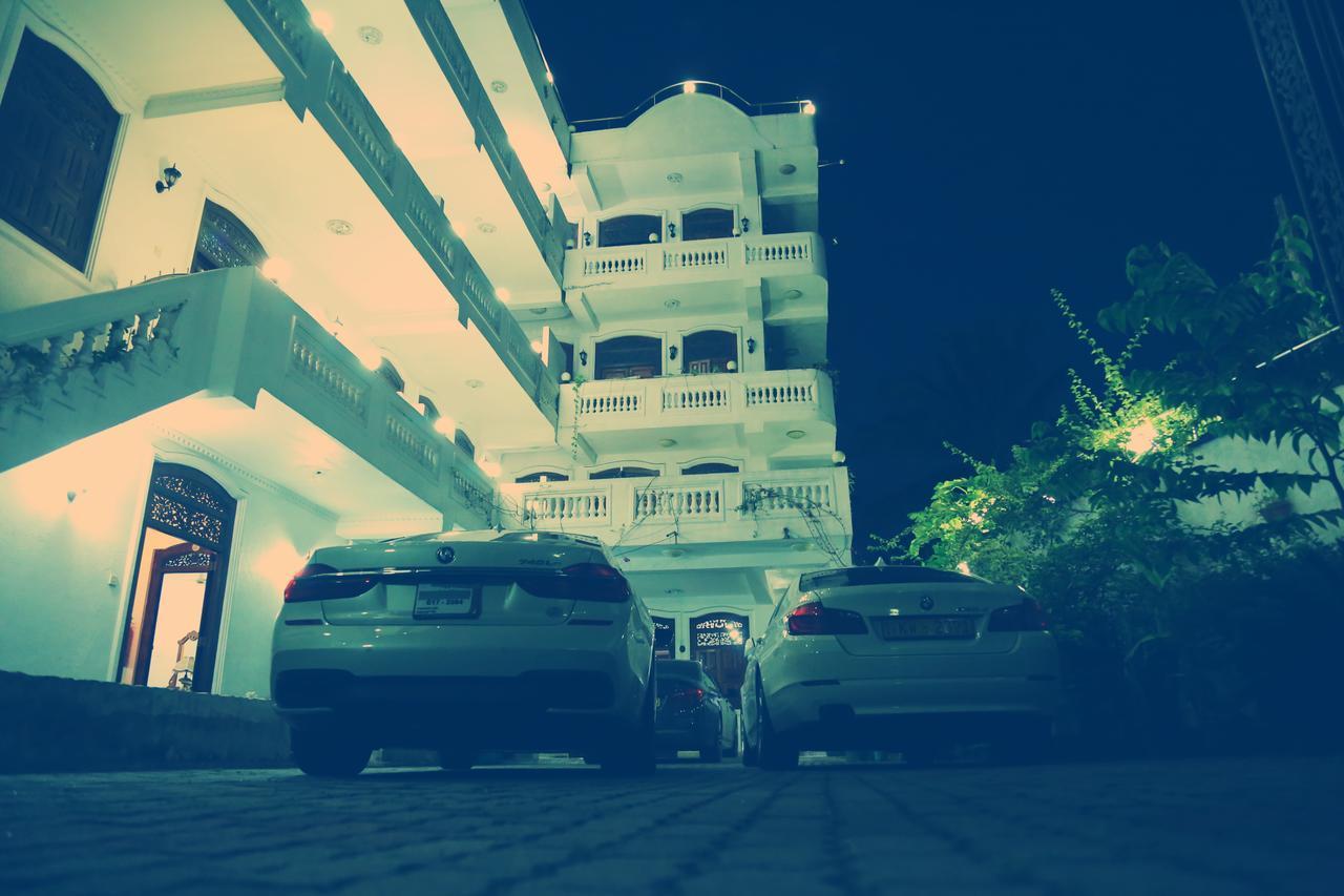 Appartement Dew Grand Regency à Bataduwa Extérieur photo