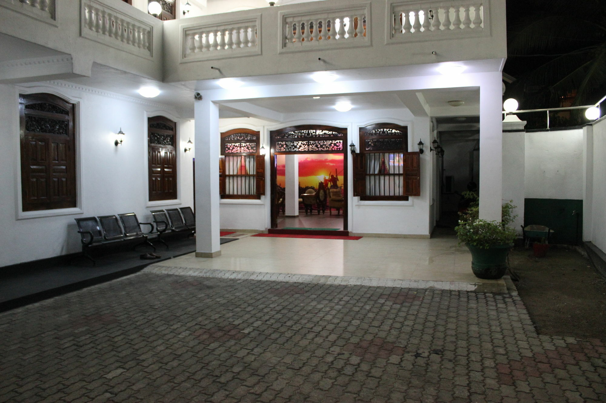 Appartement Dew Grand Regency à Bataduwa Extérieur photo